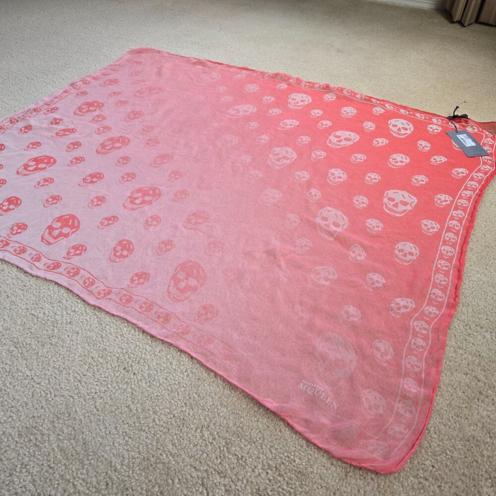 NWT McQueen Skull Scarf Silk Gradient Pink Ombre - Picture 6 of 10
